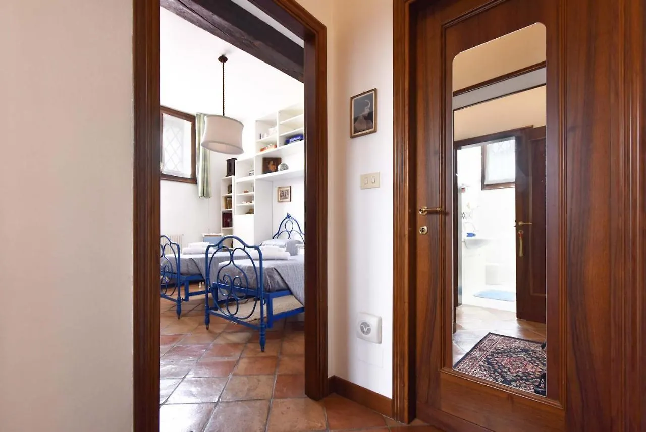 Historical Downtown Apartment Padova
