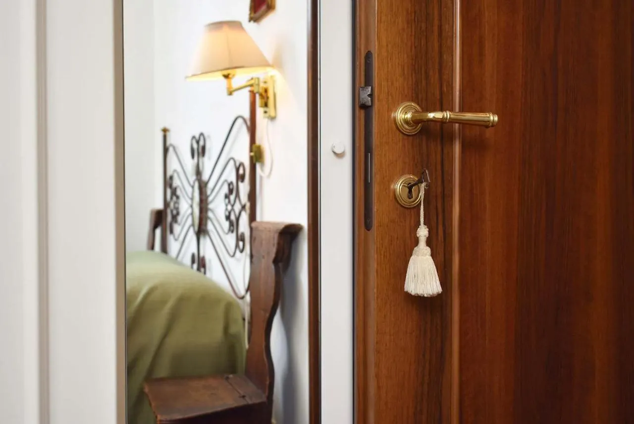 Historical Downtown Apartment Padova