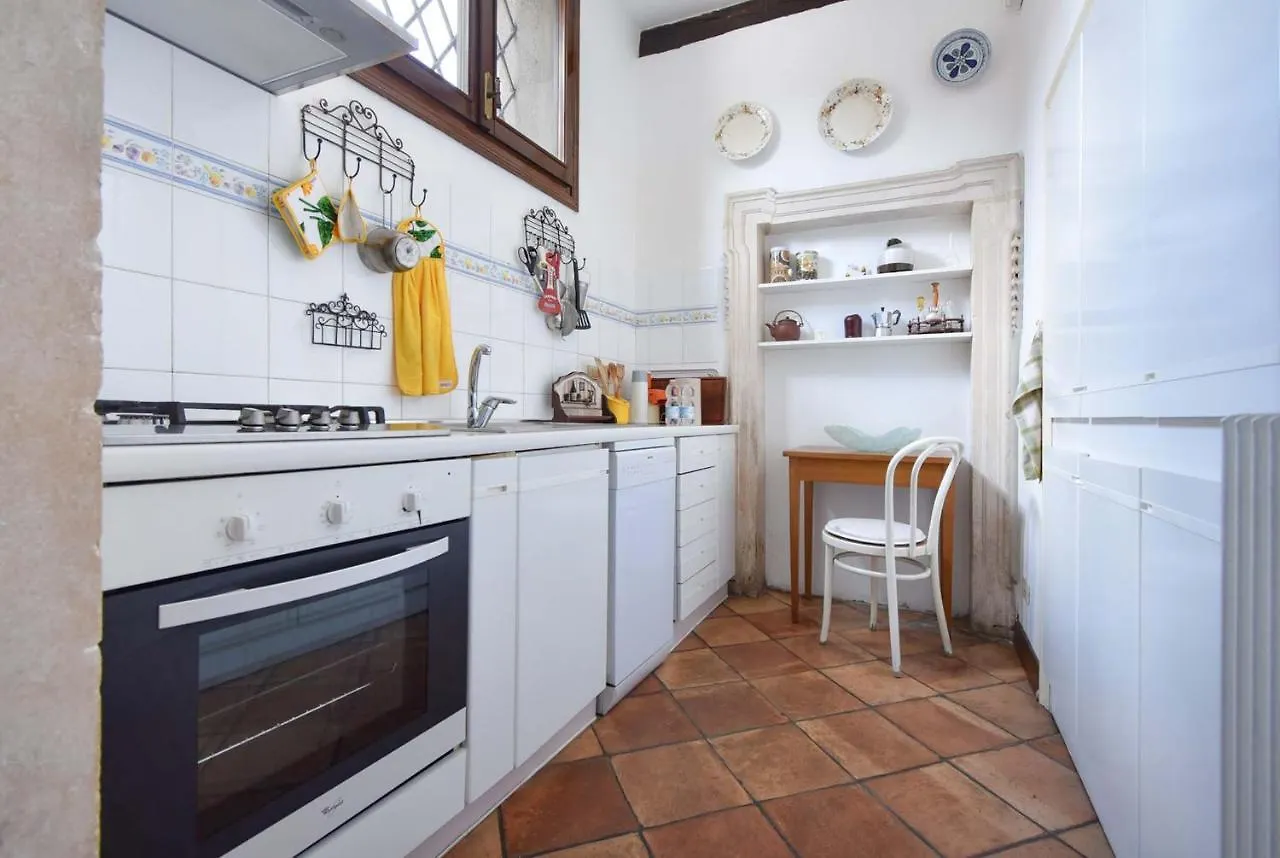 Historical Downtown Apartment Padova