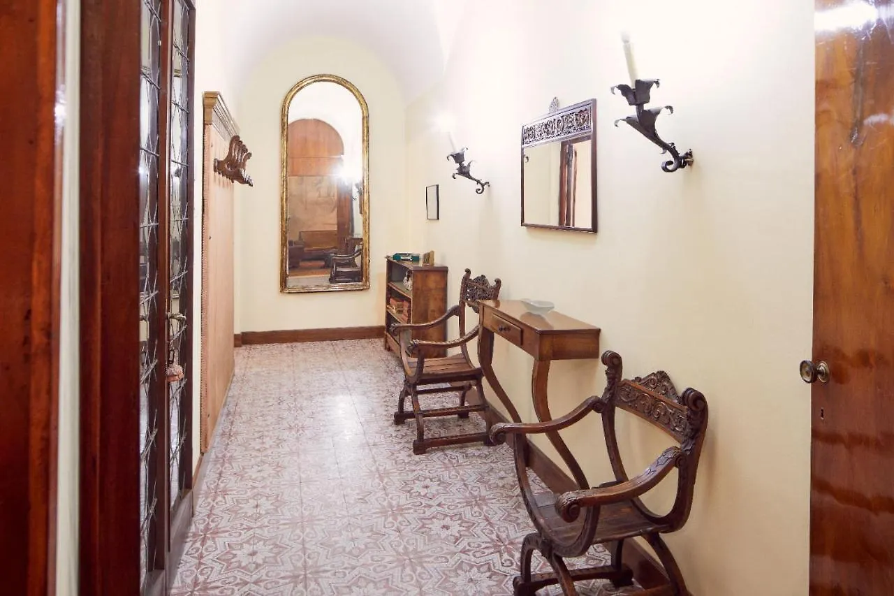 Historical Downtown Apartment Padova