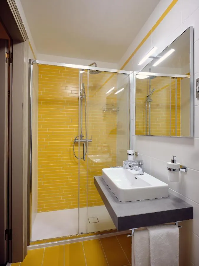 Historical Downtown Apartment Padova 0*,