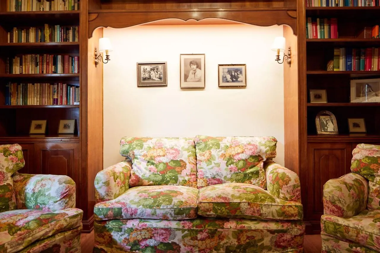 Historical Downtown Apartment Padova 0*,