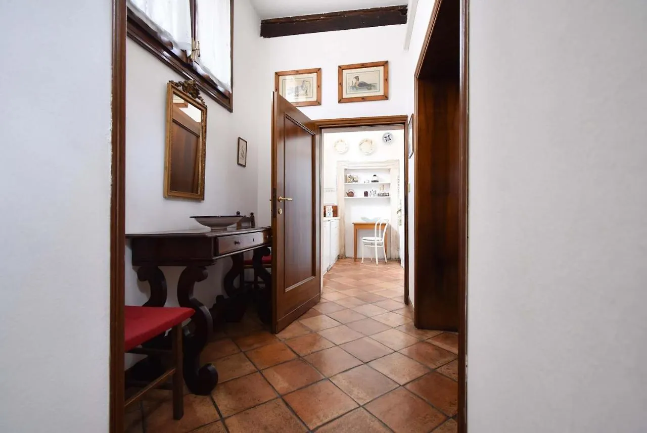 Historical Downtown Apartment Padwa